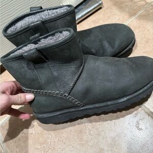 UGG Men's Gray Boots